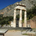 Tholos im Heiligtum der Athena Pronaia